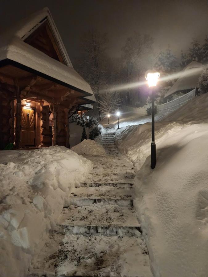 Goralska Chatka 2 Highland Cottage - Split Ac, Jacuzzi, Sauna, Private Parking, Mountains View, Garden, Zakopane Dış mekan fotoğraf
